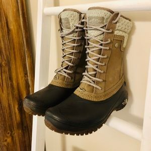 Winter Boots ( The North Face)